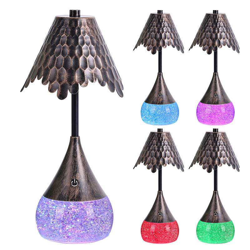 Retor Shade Lampa biurka z brezą RGB