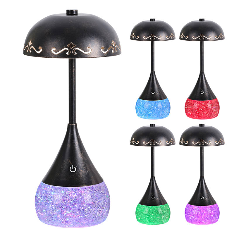 Lampka biurka LED Butter Bloste RGB z zakrzywioną pokrywką